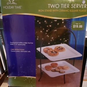 Two tier buffet server